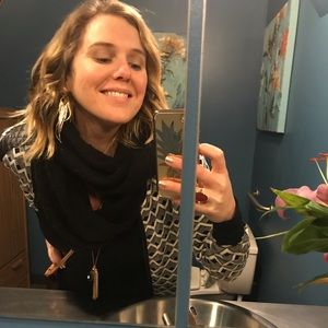 Meet your Posher, Jaclyn